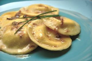 Ravioli-ripieni-di-burrata-con-burro-e-acciughe-con-il-bimby-a0997-320×213 Ravioli-ripieni-di-burrata-con-burro-e-acciughe-con-il-bimby-a0997-320×213