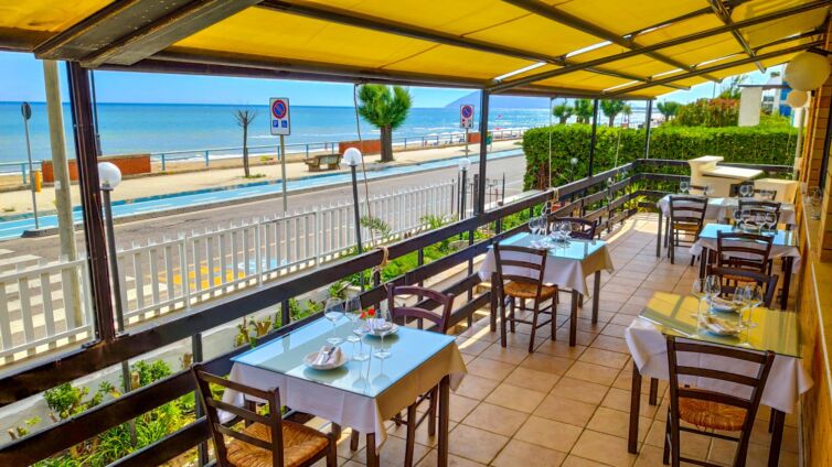 Ristorante vista mare a Terracina